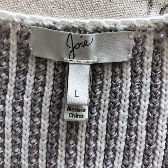 Joie Grey and White V-neck Pullover Sweater Size L - Picture 5 of 6
